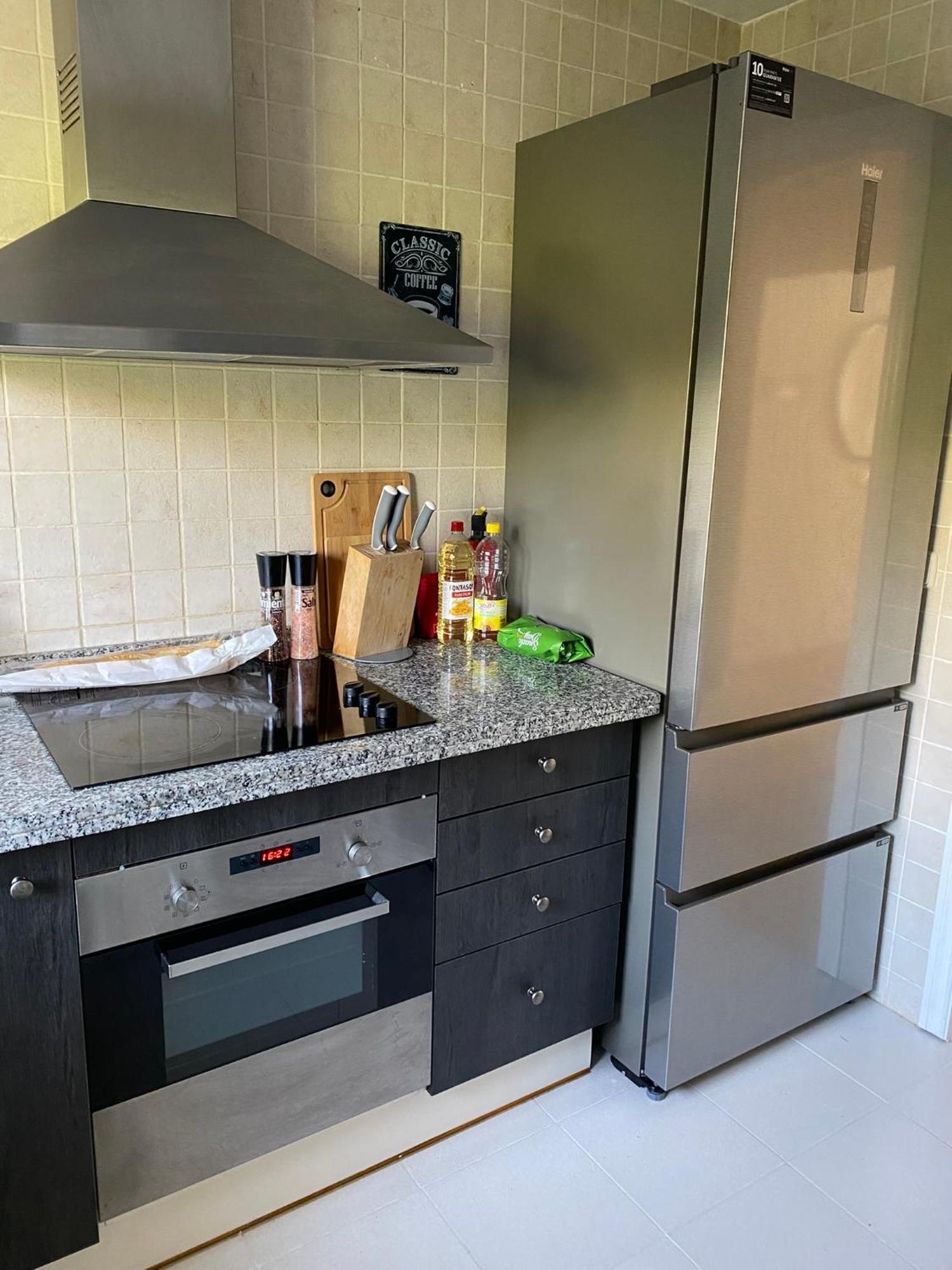 Bahia De Casares Apartment Estepona Ngoại thất bức ảnh