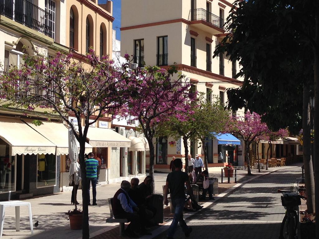 Bahia De Casares Apartment Estepona Ngoại thất bức ảnh