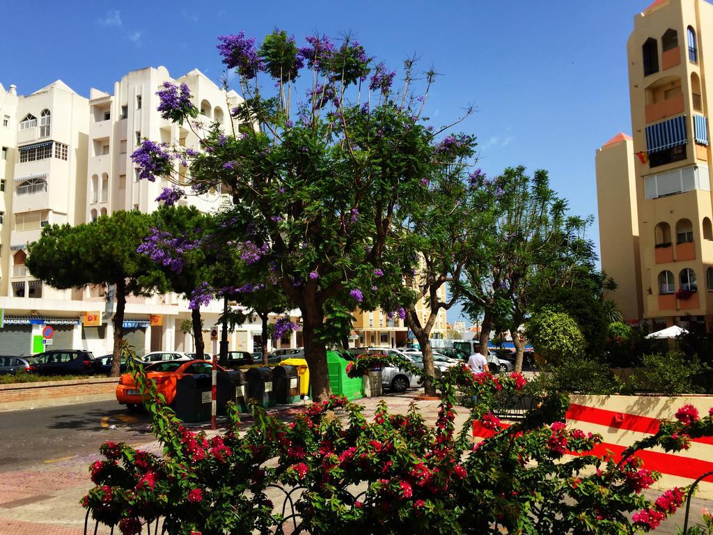 Bahia De Casares Apartment Estepona Ngoại thất bức ảnh